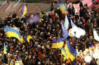 На Майдан продолжают прибывать люди